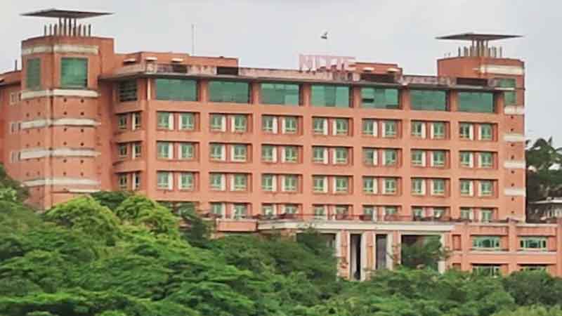 IIM Mumbai